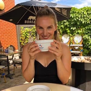 Meet your Posher, Pamela